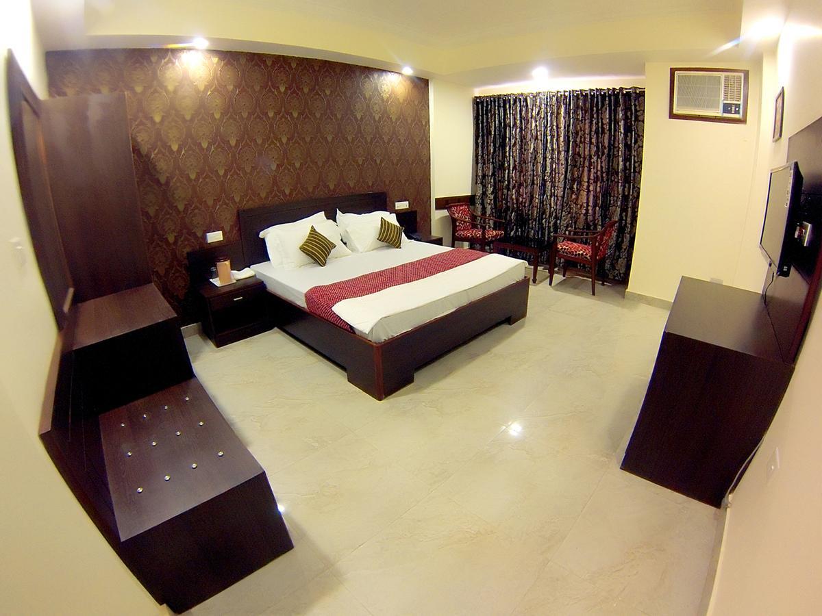 Anurag Hotel Katra  Exterior foto